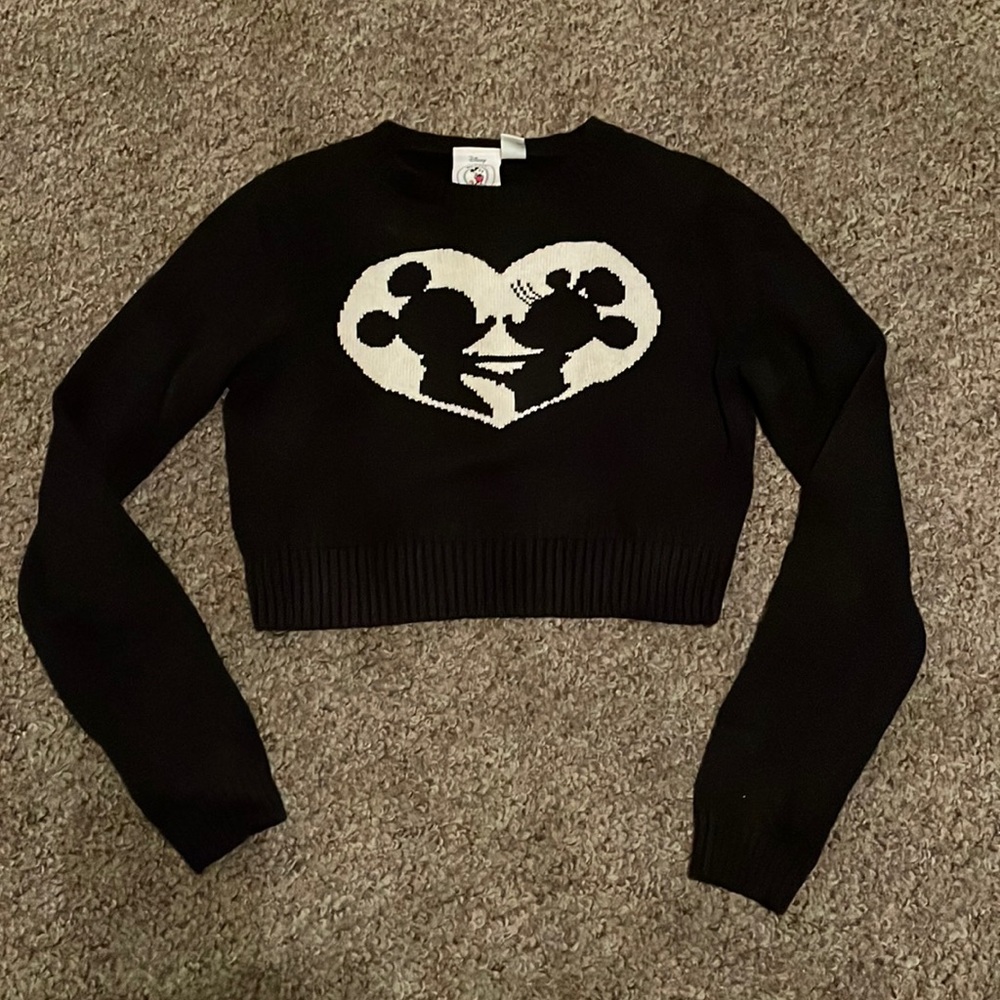 Disney Mickey Minnie Lovecore Forever21 cropped black sweater medium